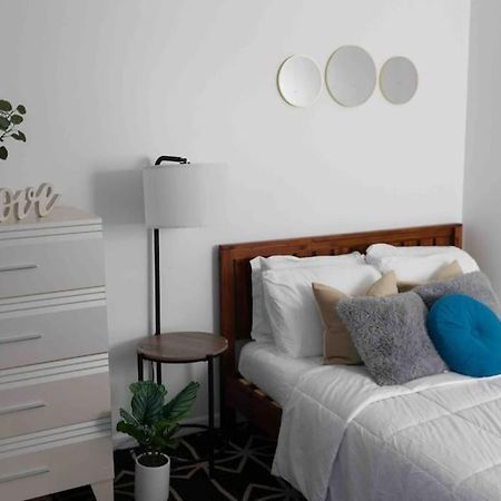 Newly Renovated Condo 5 Min From Airport Miami Buitenkant foto