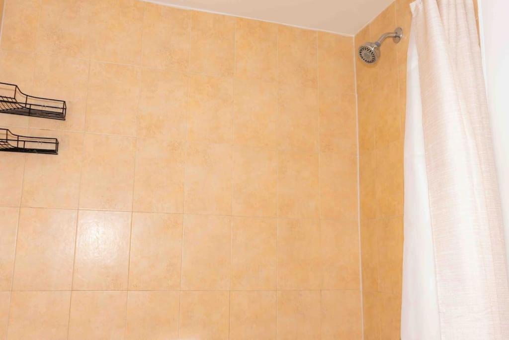 Newly Renovated Condo 5 Min From Airport Miami Buitenkant foto